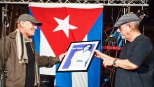 El trovador cubano Silvio Rodríguez es galardonado con el Premio Noel Nicola